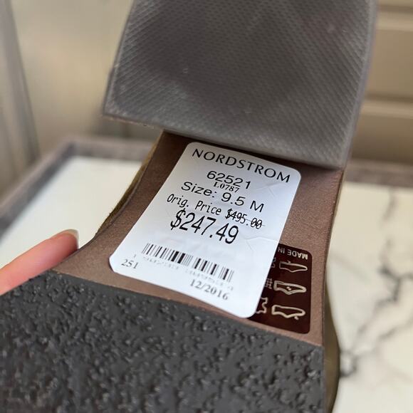 Aquatalia Loren Olive Suede Waterproof Ankle Booties Size 9.5 - Picture 9 of 10